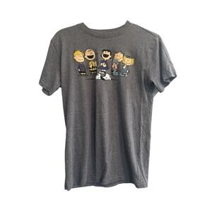 Peanuts Gang Womens Small Charlie Brown Lucy Linus Sally Snoopy T-shirt #4727